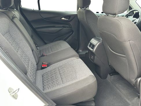 Used 2023 Chevrolet Equinox LT FWD image 18