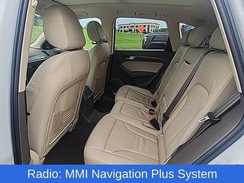 Used 2017 Audi Q5 2.0T Premium Plus w/ Technology Package AWD/4WD image 13