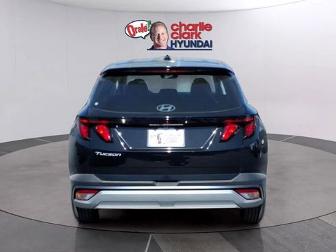 New 2026 Hyundai Tucson SE FWD image 4