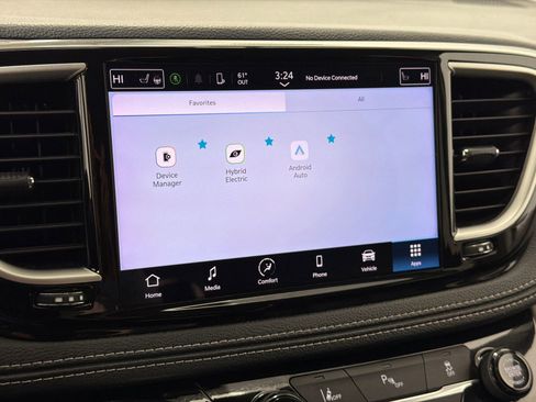 Used 2023 Chrysler Pacifica Touring-L FWD image 26
