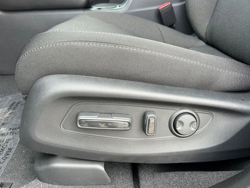 New 2026 Honda CR-V EX image 9