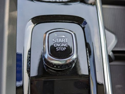 New 2025 Volvo XC60 T8 Plus w/ Protection Package Premier image 27