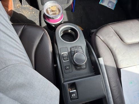Used 2018 BMW i3 w/ Range Extender image 16