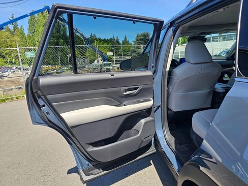 New 2026 Toyota Grand Highlander AWD image 16