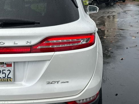 Used 2017 Lincoln MKC Select w/ Select Plus Package image 15