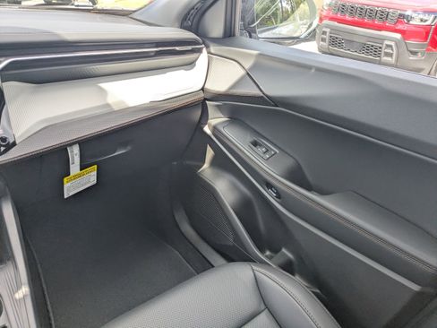 New 2026 Jeep Cherokee Limited AWD/4WD image 15