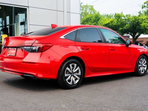 Used 2022 Honda Civic LX image 6
