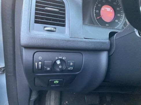 Used 2011 Volvo XC60 3.2 image 27