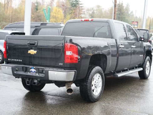 Used 2013 Chevrolet Silverado 3500 LTZ w/ LTZ Plus Package image 5