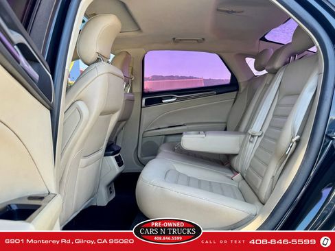 Used 2014 Ford Fusion SE w/ Equipment Group 202A image 10