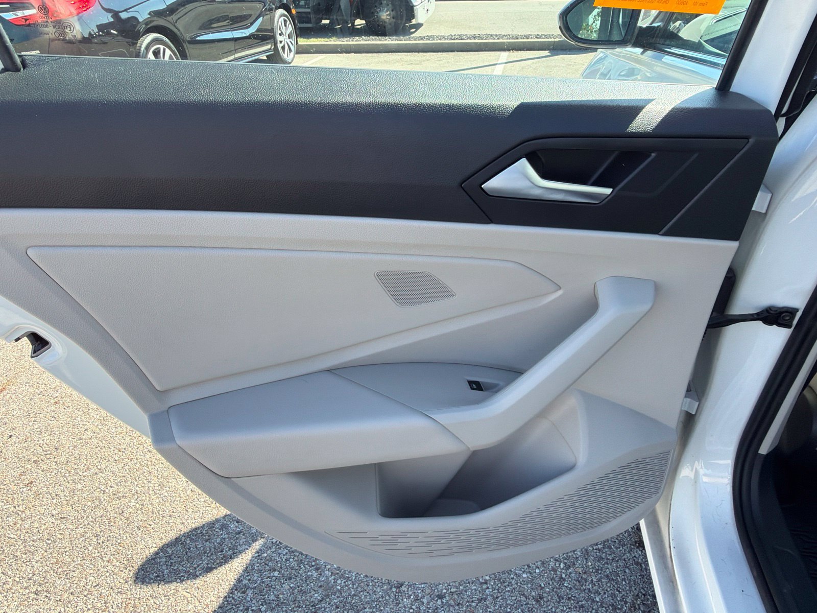 Used 2023 Volkswagen Jetta SE w/ Panoramic Sunroof Package FWD image 22
