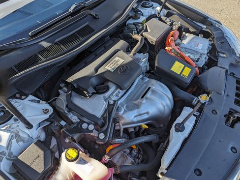 Used 2013 Toyota Camry XLE image 46