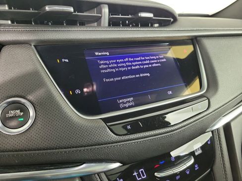 Certified 2023 Cadillac XT5 Premium Luxury AWD/4WD image 27