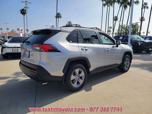 Certified 2024 Toyota RAV4 XLE FWD image 4