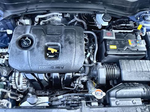 Used 2024 Kia Seltos EX FWD image 12