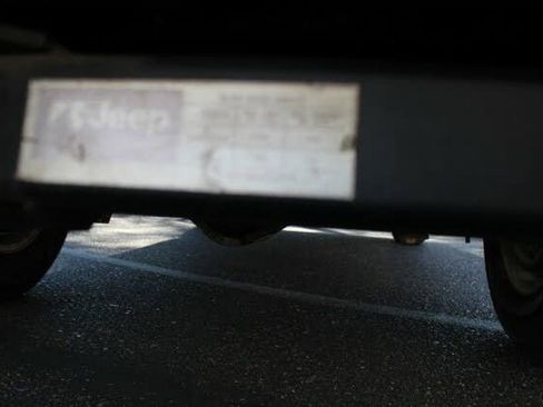 Used 1990 Jeep Grand Wagoneer image 90