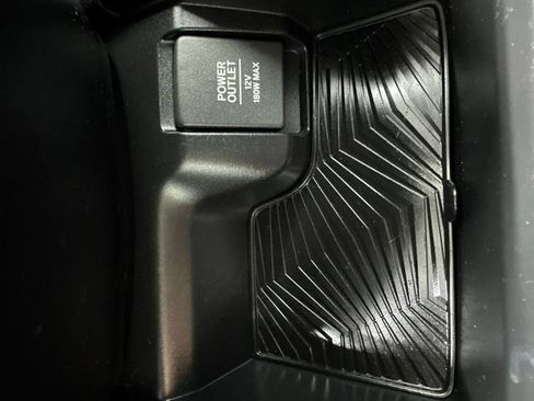 Used 2019 Honda CR-V LX image 18