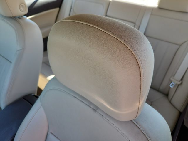Used 2011 Buick Regal CXL w/ RL3 Preferred Equipment Group FWD image 14