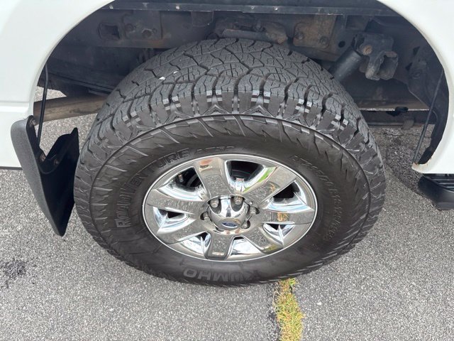 Used 2014 Ford F150 XLT w/ Equipment Group 302A Luxury AWD/4WD image 9