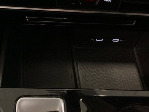 Used 2024 Volkswagen Atlas SEL image 29