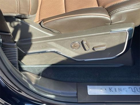 New 2025 Ford F150 King Ranch w/ FX4 Off-Road Package image 32