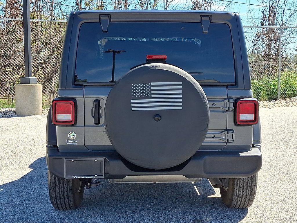 Used 2021 Jeep Wrangler Sport AWD/4WD image 8