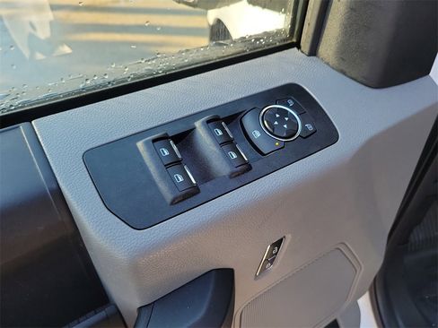 Used 2018 Ford F150 XL w/ Equipment Group 101A Mid image 14