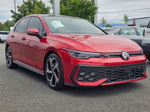 Certified 2025 Volkswagen GTI SE FWD image 1