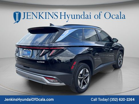 Used 2025 Hyundai Tucson SEL AWD/4WD image 3