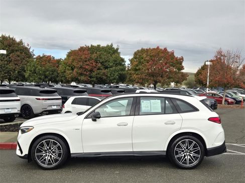 Used 2025 Mercedes-Benz GLC 43 AMG 4MATIC image 7