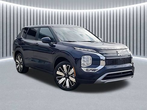 New 2026 Mitsubishi Outlander SE FWD image 1