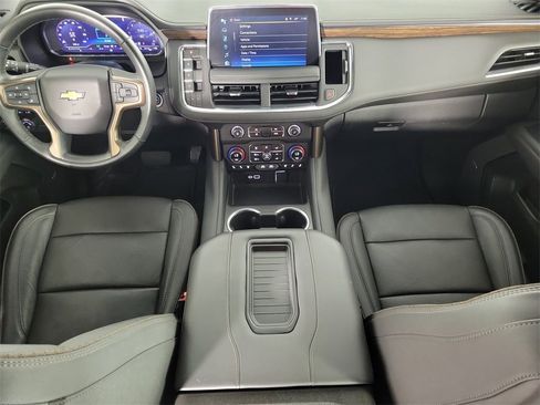Used 2024 Chevrolet Tahoe High Country image 15