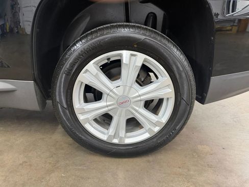 Used 2017 GMC Terrain SLE FWD image 24