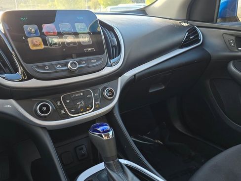 Used 2018 Chevrolet Volt LT image 33