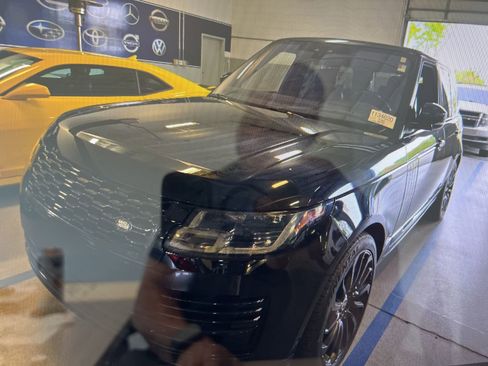 Used 2018 Land Rover Range Rover Supercharged AWD/4WD image 1