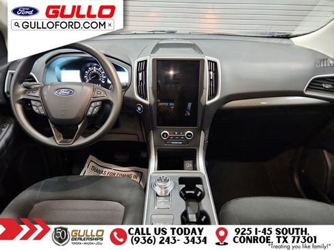Used 2022 Ford Edge SE image 11