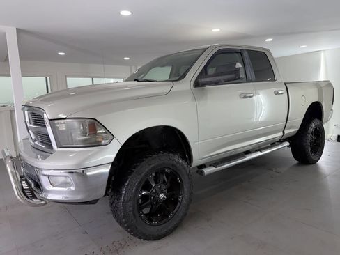 Used 2010 Dodge Ram 1500 Truck SLT w/ Big Horn Regional Pkg image 3
