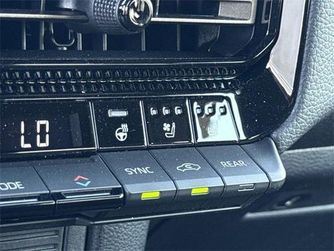 Used 2025 Toyota Land Cruiser w/ Premium Package image 37