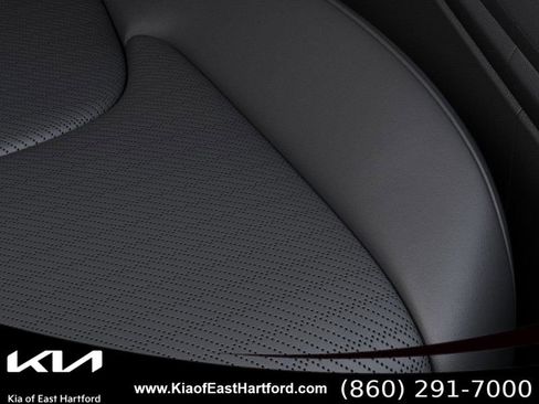 New 2026 Kia Carnival SX Prestige FWD image 24