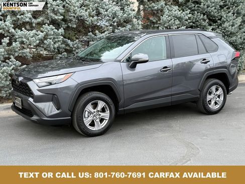 Used 2025 Toyota RAV4 XLE AWD/4WD image 1
