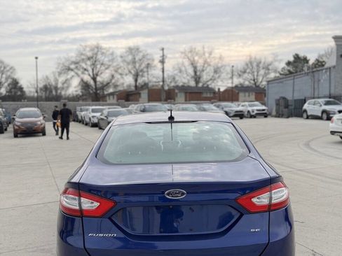 Used 2016 Ford Fusion SE image 6