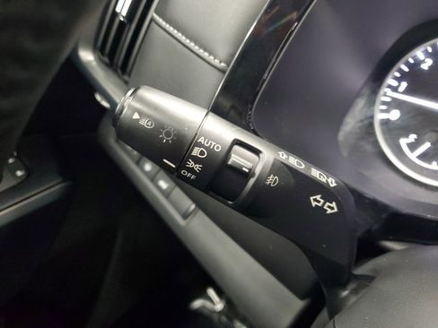 Used 2022 Nissan Pathfinder SL image 27