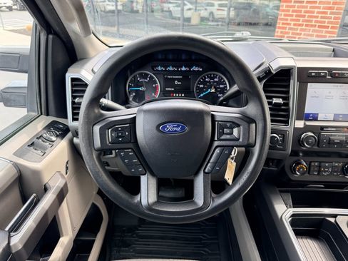 Used 2020 Ford F250 XLT w/ XLT Premium Package image 11