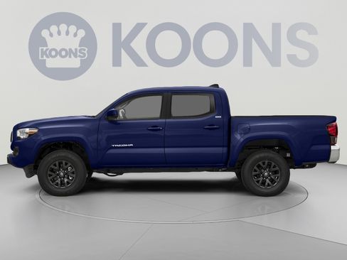 Used 2022 Toyota Tacoma SR5 AWD/4WD image 4