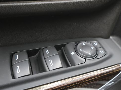 Used 2023 GMC Sierra 2500 SLE w/ SLE Convenience Package image 41