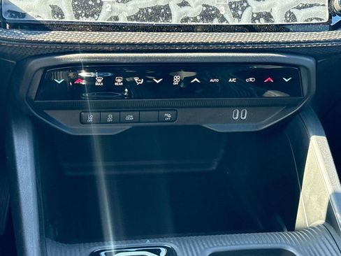 New 2026 Jeep Cherokee Overland AWD/4WD image 16