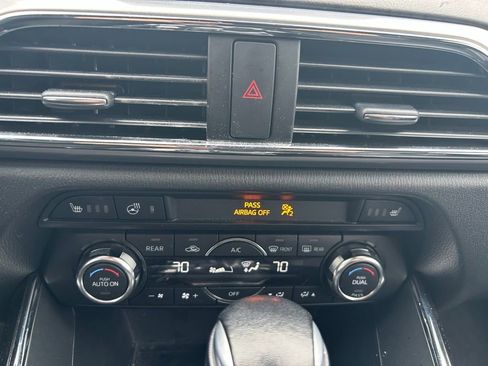 Used 2018 MAZDA CX-9 Grand Touring image 17