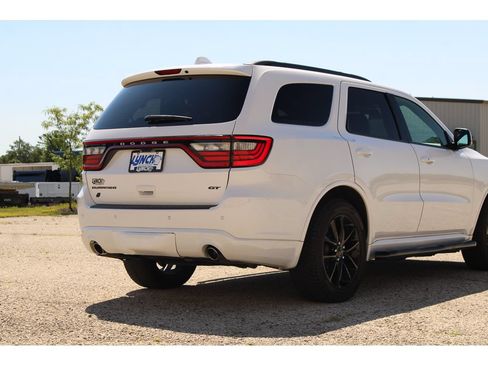 Used 2018 Dodge Durango GT w/ Technology Group AWD/4WD image 16