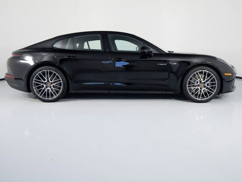 New 2026 Porsche Panamera 4 image 11