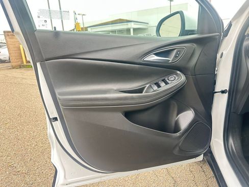 Used 2025 Buick Encore GX Preferred image 20